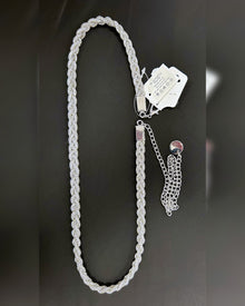 Ceinture de caftan tressée et strassée – détail de présentation