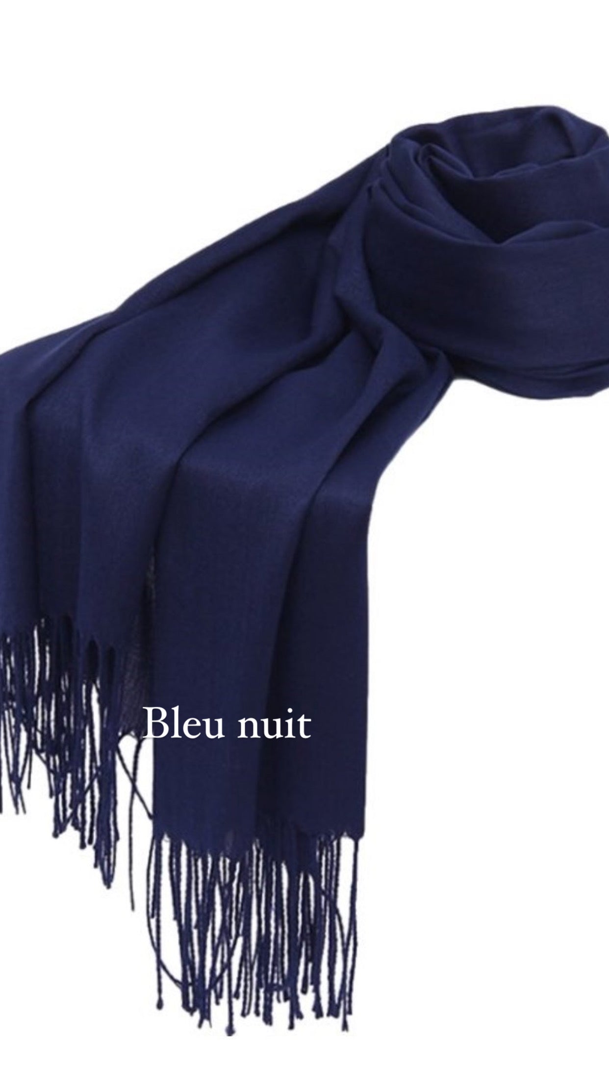 Hijav voile Chale bleu nuit pashmina sarah tendance hijab 