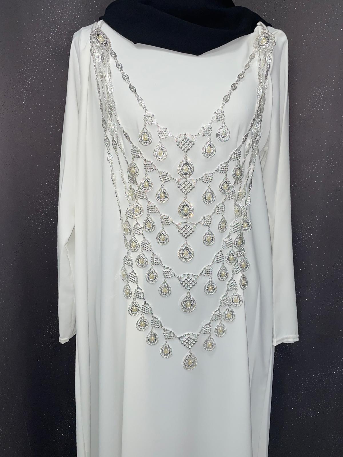 Collier Chaoui Luxury Mariage Negafa Bijoux Perles abaya hijeb hijab tunique jilbeb mode modeste fashion qalam dress boutique musulmane femme voilées hijab france robe abaya blanche