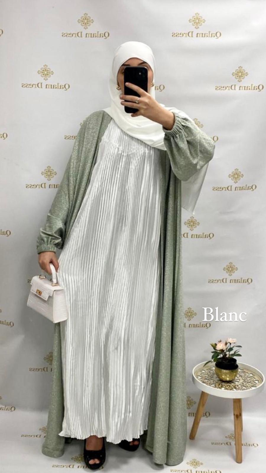 Fond de robe sans manches plissé satin abaya hijeb hijab tunique jilbeb mode modeste fashion qalam dress boutique musulmane femme voilées hijab france robe abaya blanche