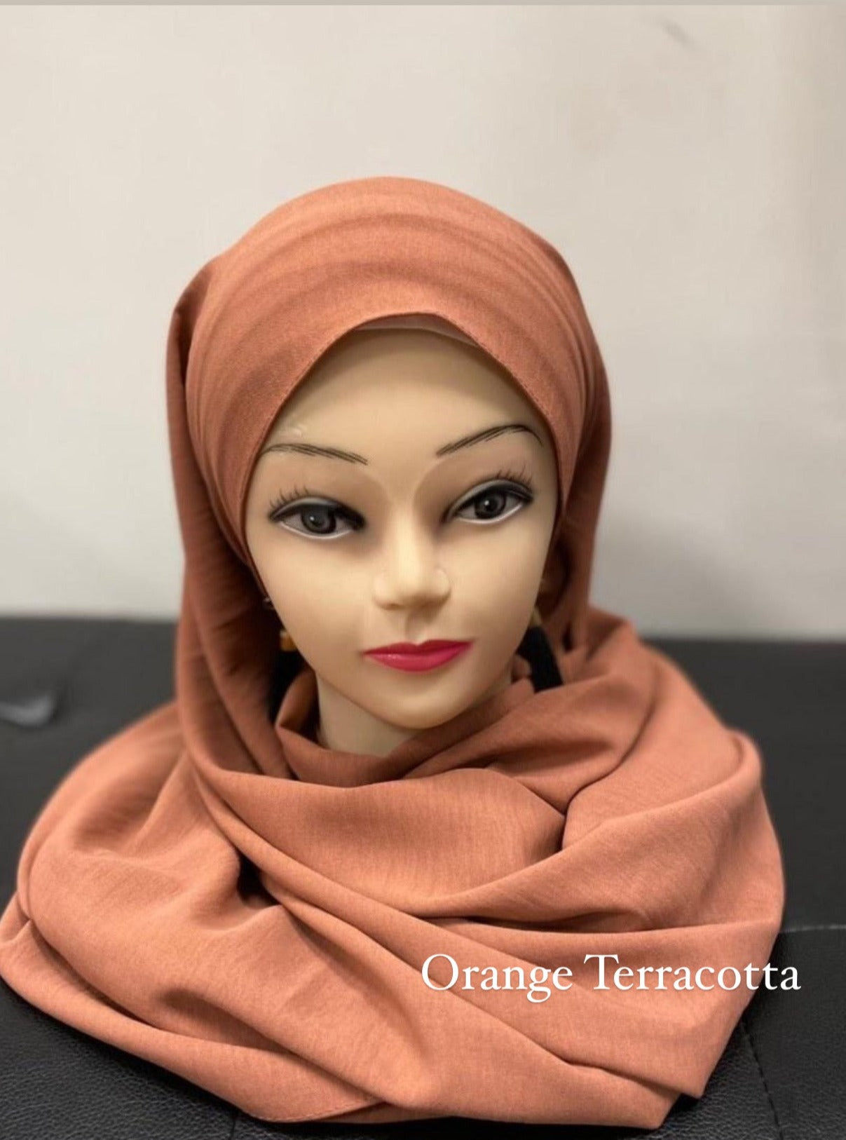 Hijab jazz long rose Hijab à enfiler bonnet integrer long tendance jilbeb mode modeste fashion qalam dress boutique musulmane femme voilées hijab france robe abaya blanche