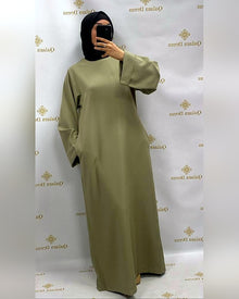 Abaya Alyah 140 cm taille 2, tenue longue et ample