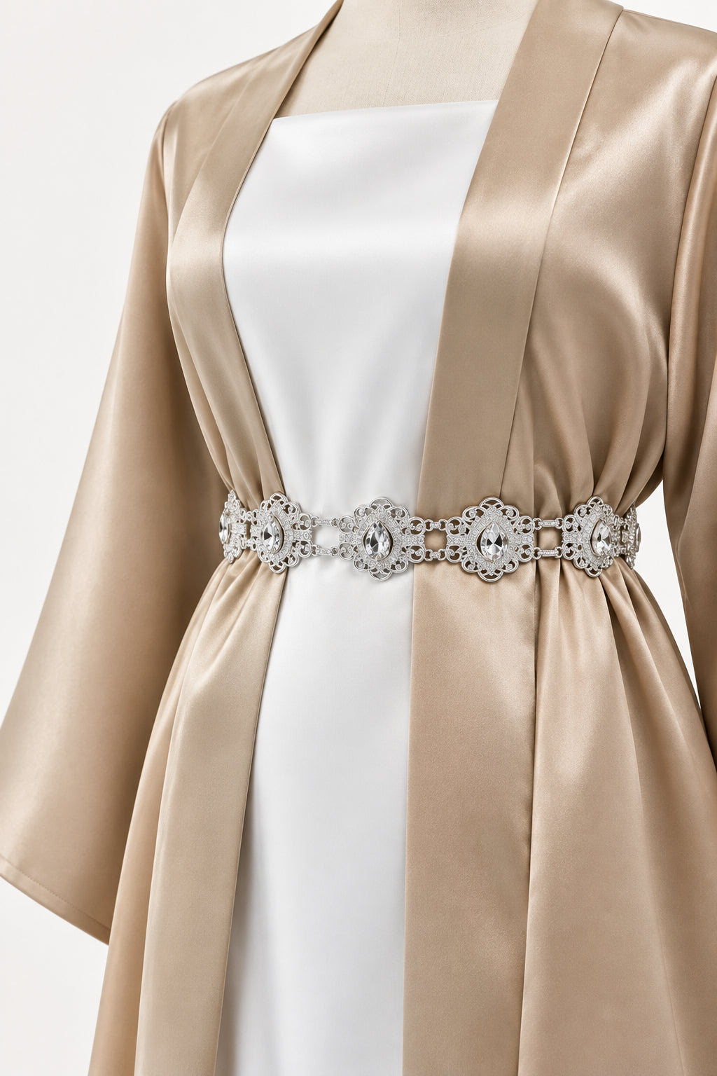 Petite ceinture de caftan soumaya mariee mariage accessoires bijoux doree argentee boutique de qalam dress