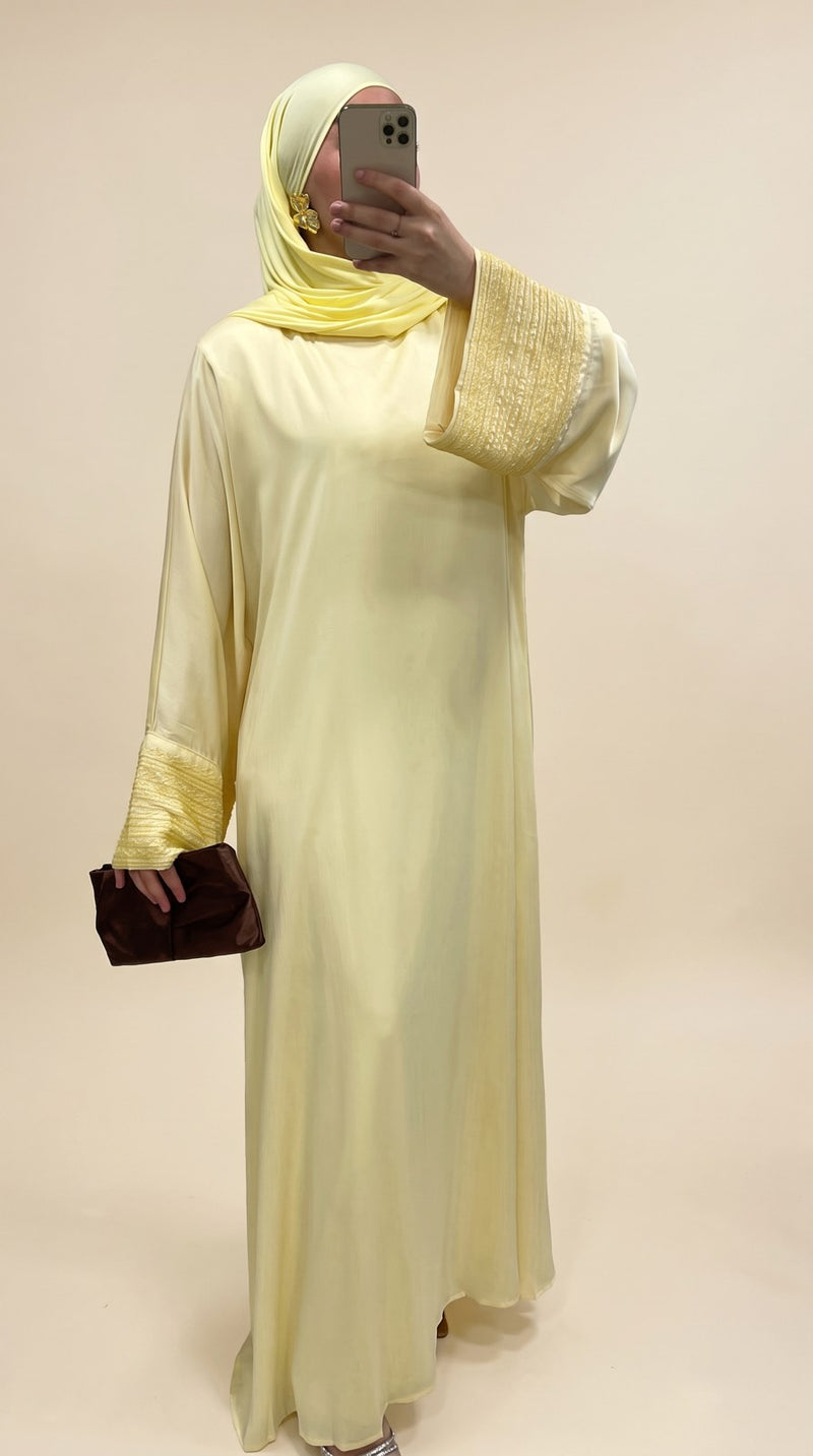 Abaya manches perlées