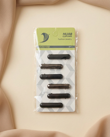 Vue du dos des 6 épingles pour hijab montrant les fermetures