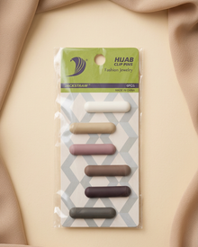 Lot de 6 épingles pour hijab aux couleurs assorties sur fond beige