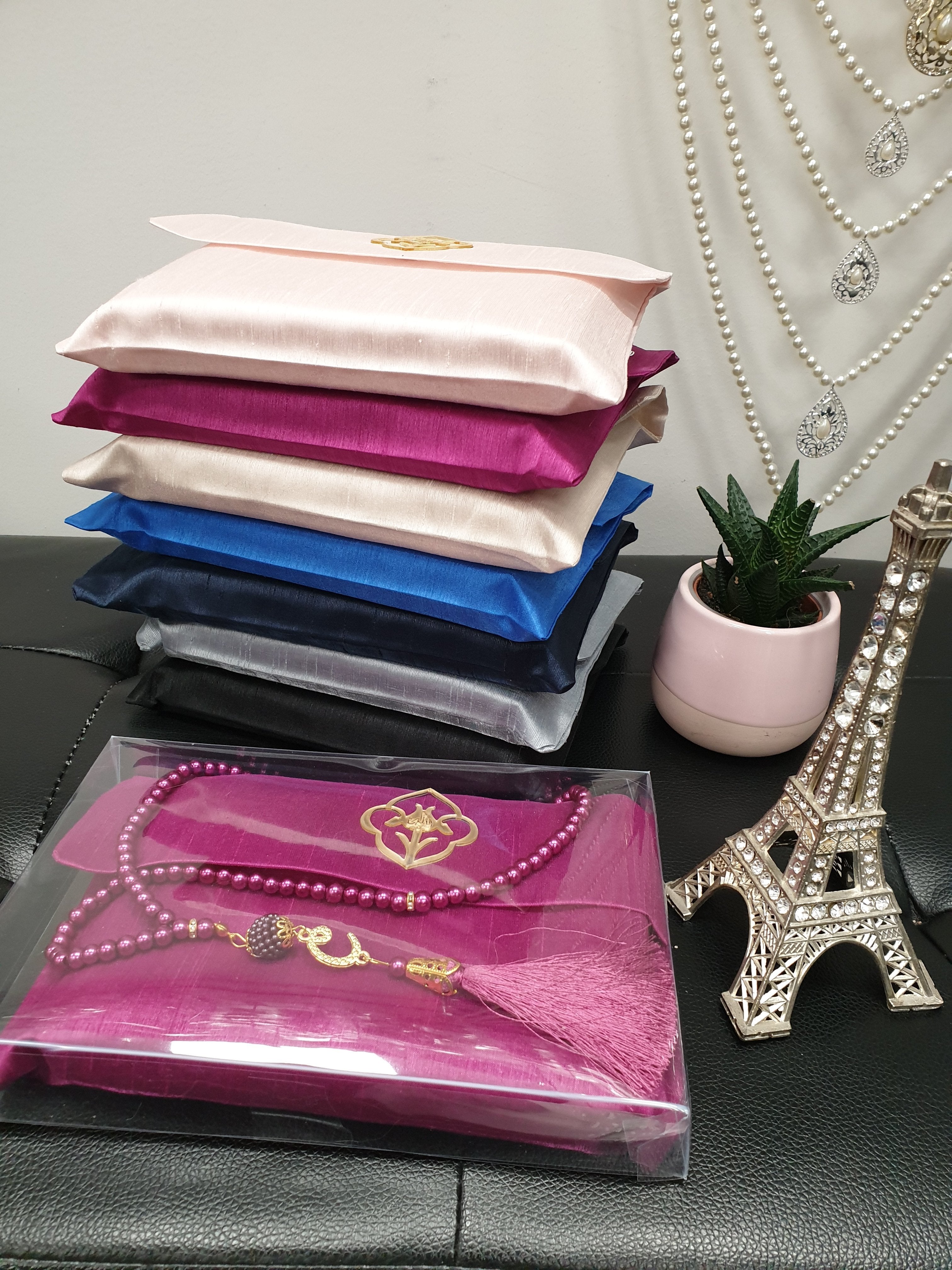 CORAN COULEUR TISSU AVEC SA POCHETTE POUR ARABOPHONES