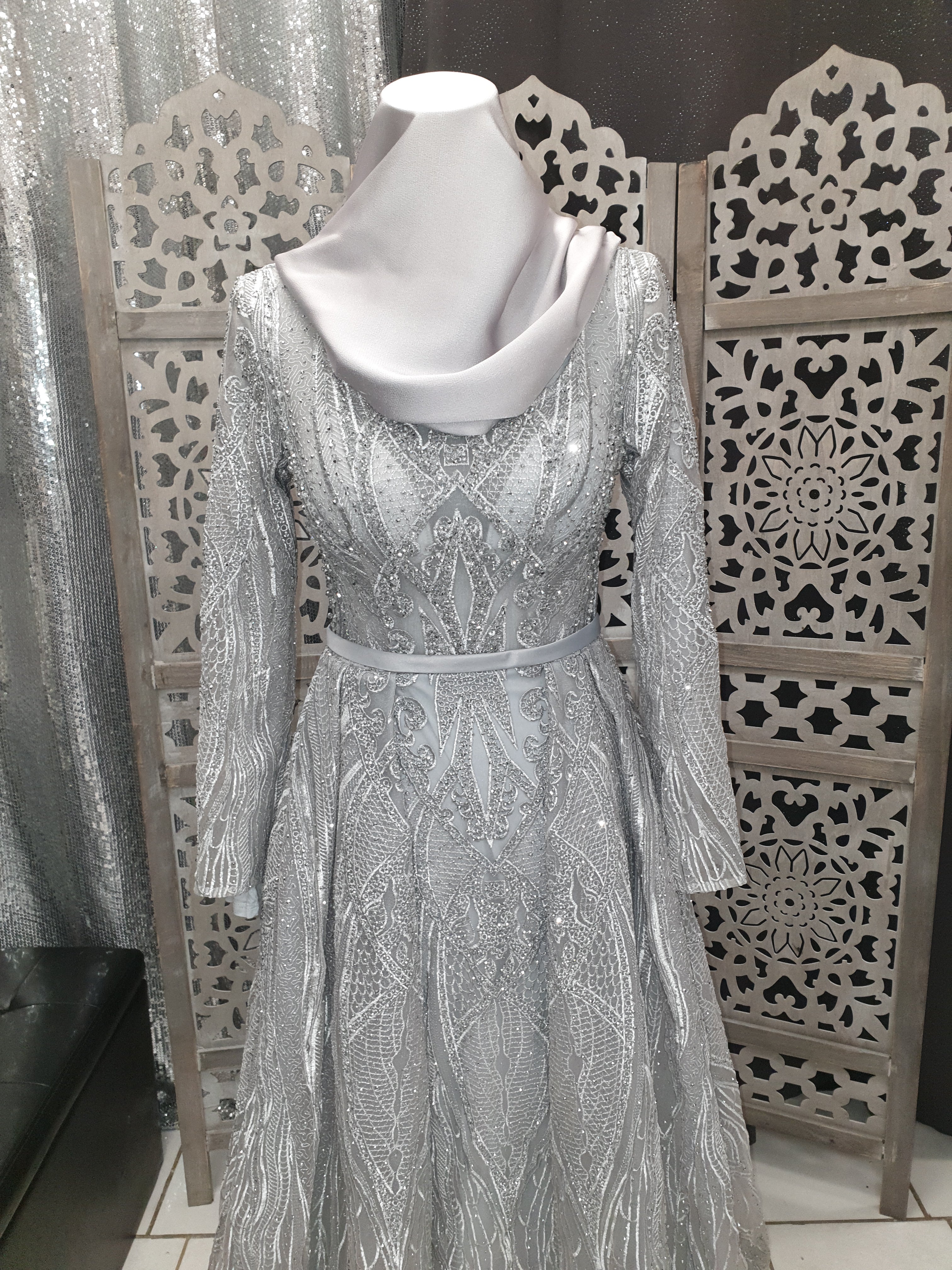 Robe de Soirée NOUR Luxury - Tendance Hijab