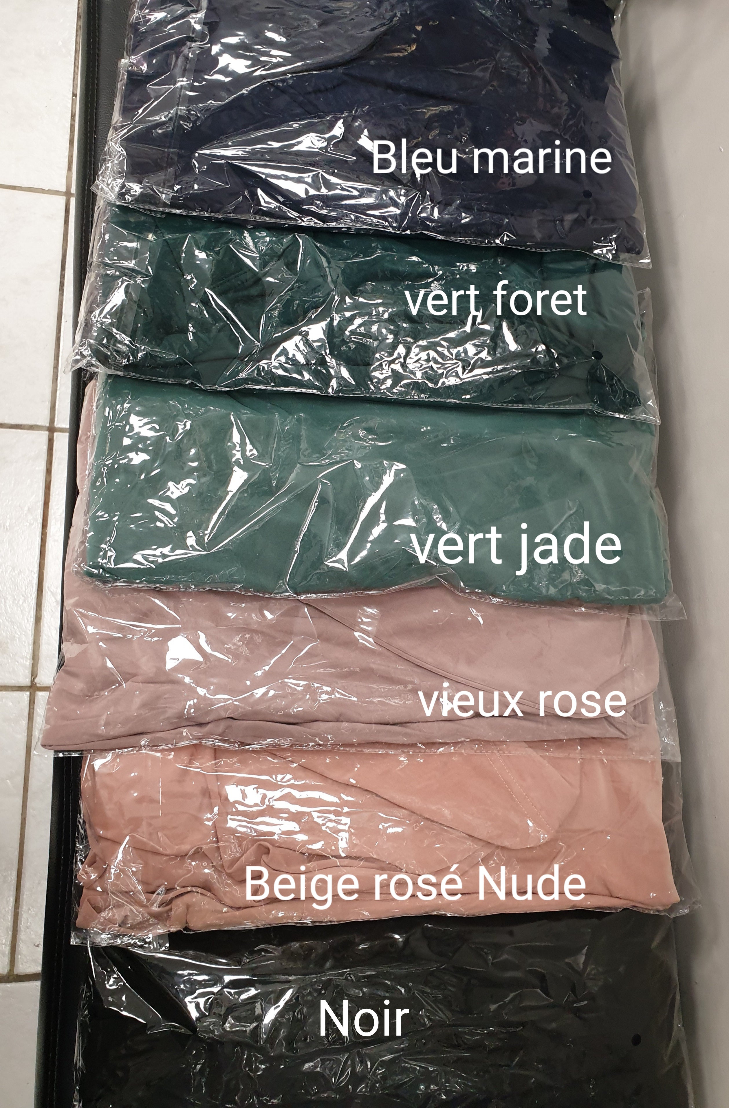 robe de prière hijab hijeb tunique jilbeb mode modeste fashion femmes voilées Qalam Dress Boutique tendance