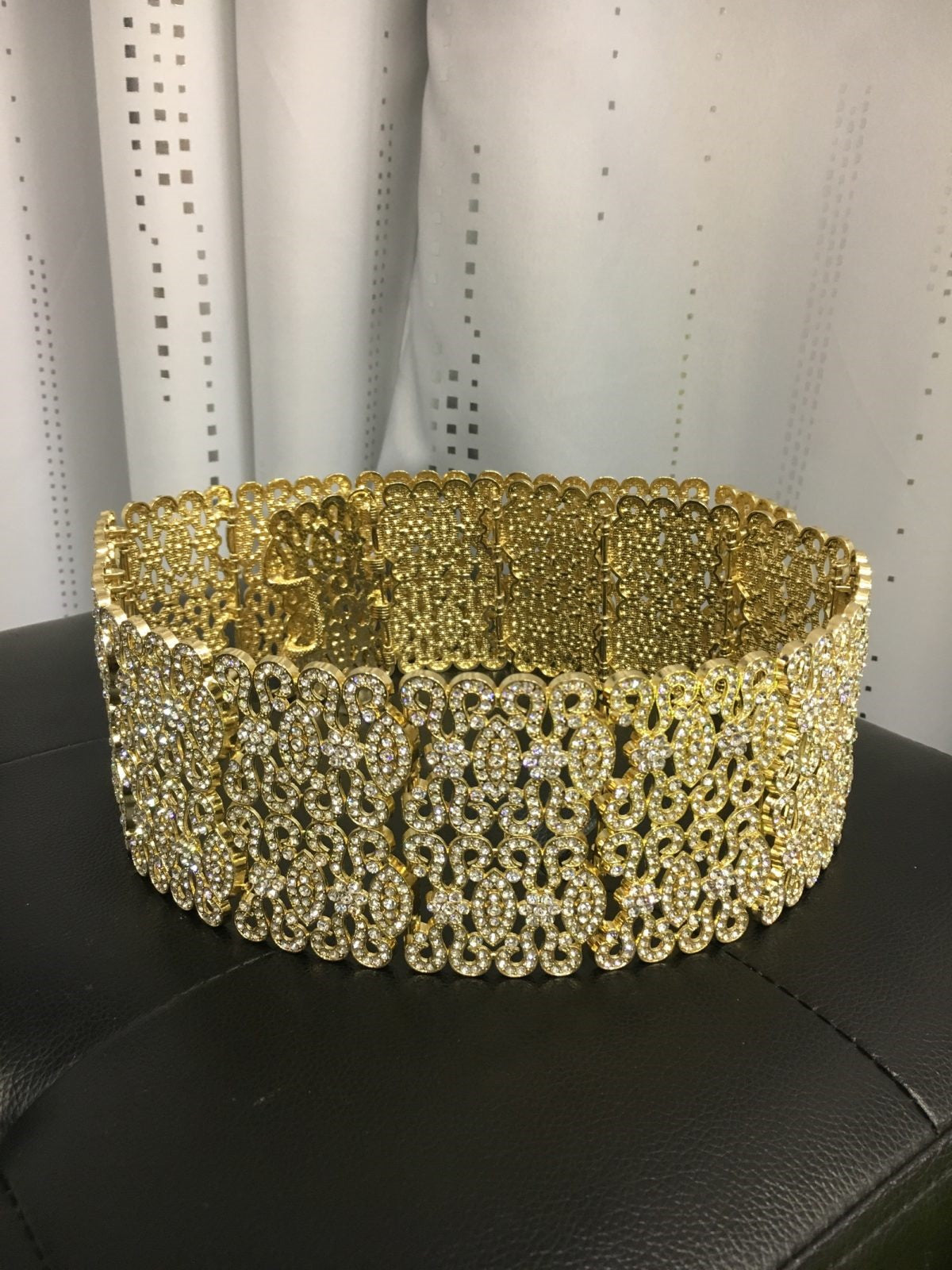 grosse ceinture elegance doré abaya hijab tunique jilbeb mode modeste fashion boutique musulmane femmes voilées