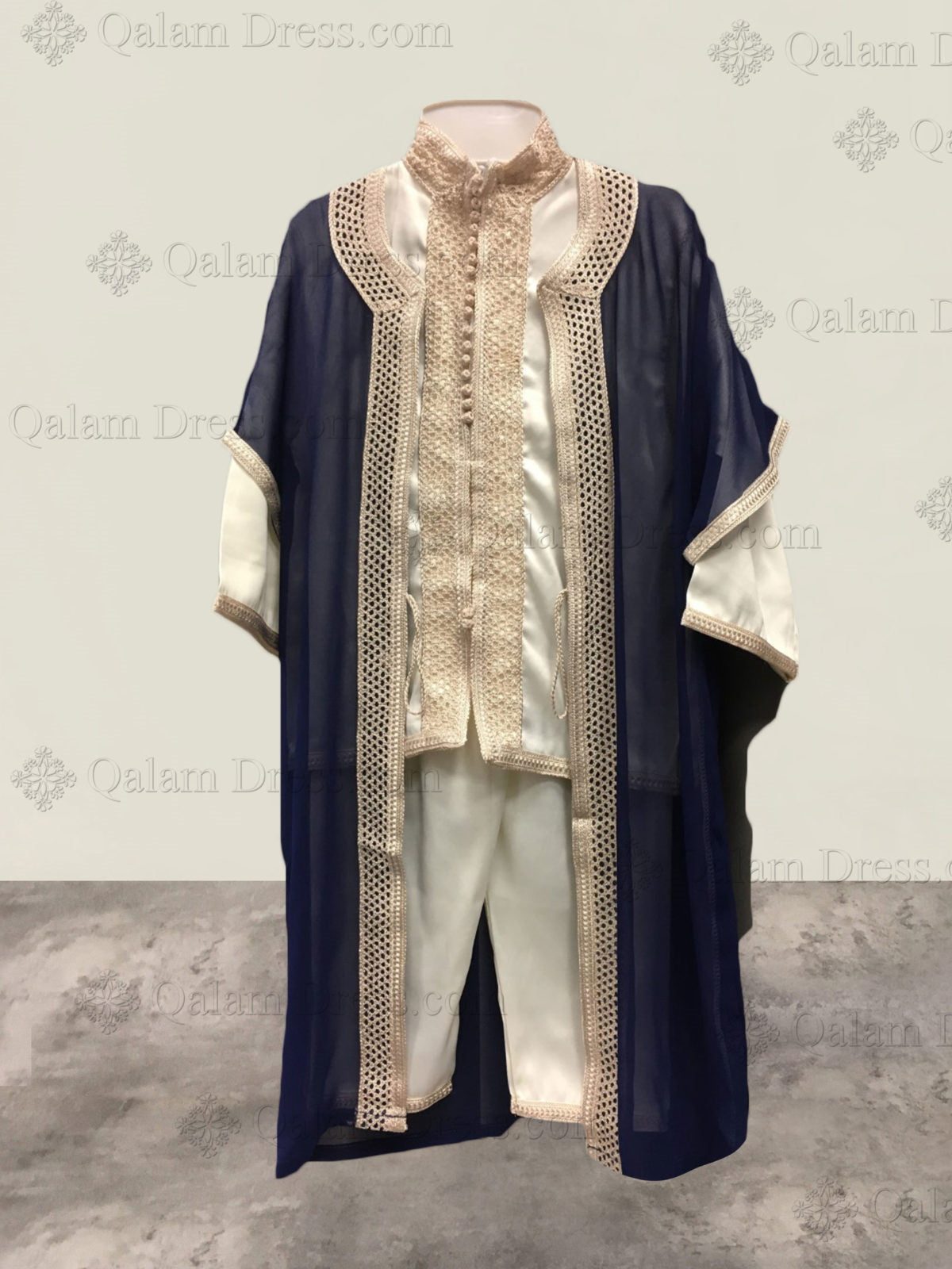 ensemble 3 pièces noir abaya hijab tunique jilbeb mode modeste fashion boutique musulmane femmes voilées