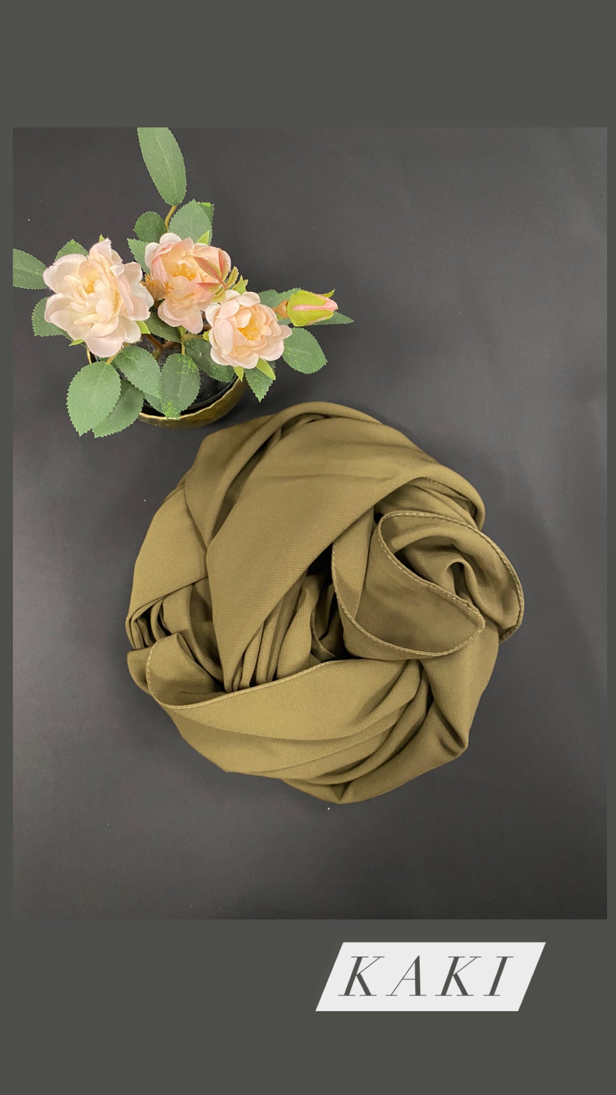 Hijab soie de Médine abaya hijeb hijab tunique jilbeb mode modeste fashion qalam dress boutique musulmane femme voilées hijab france robe abaya blanche