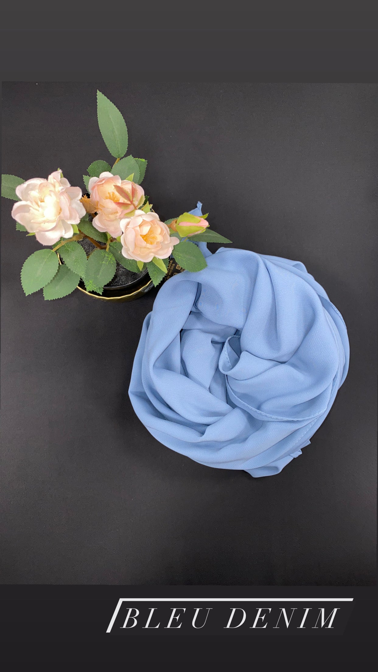 Hijab soie de Médine abaya hijeb hijab tunique jilbeb mode modeste fashion qalam dress boutique musulmane femme voilées hijab france robe abaya blanche