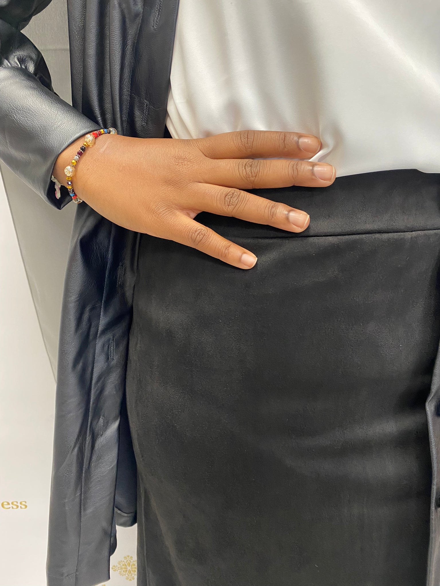 jupe longue beige abaya hijab tunique jilbeb mode modeste fashion boutique musulmane femmes voilées