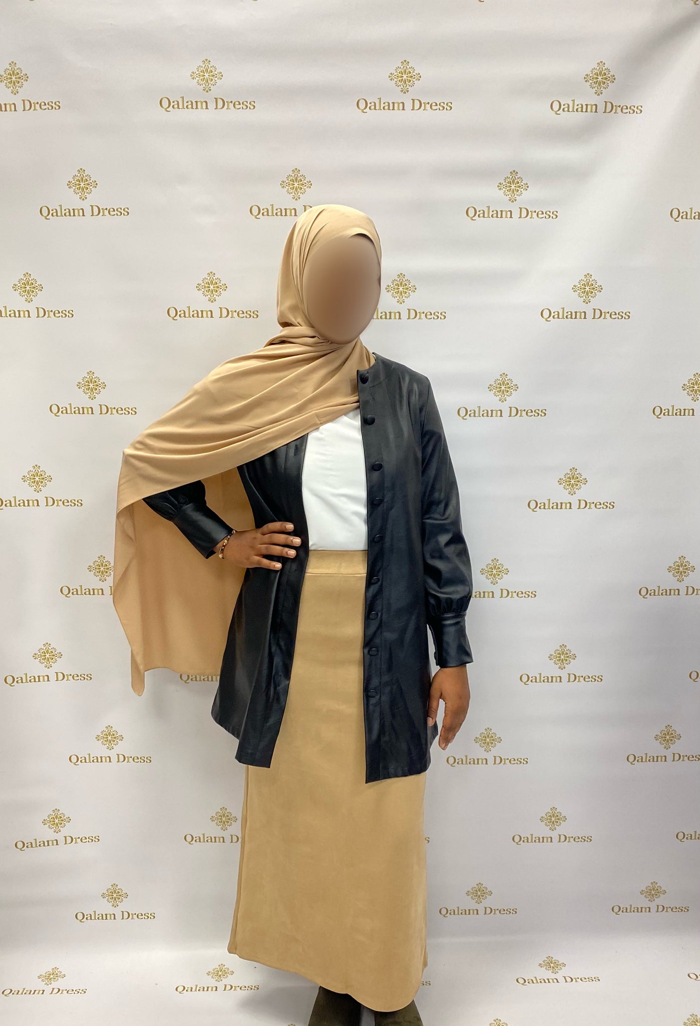 jupe longue beige abaya hijab tunique jilbeb mode modeste fashion boutique musulmane femmes voilées