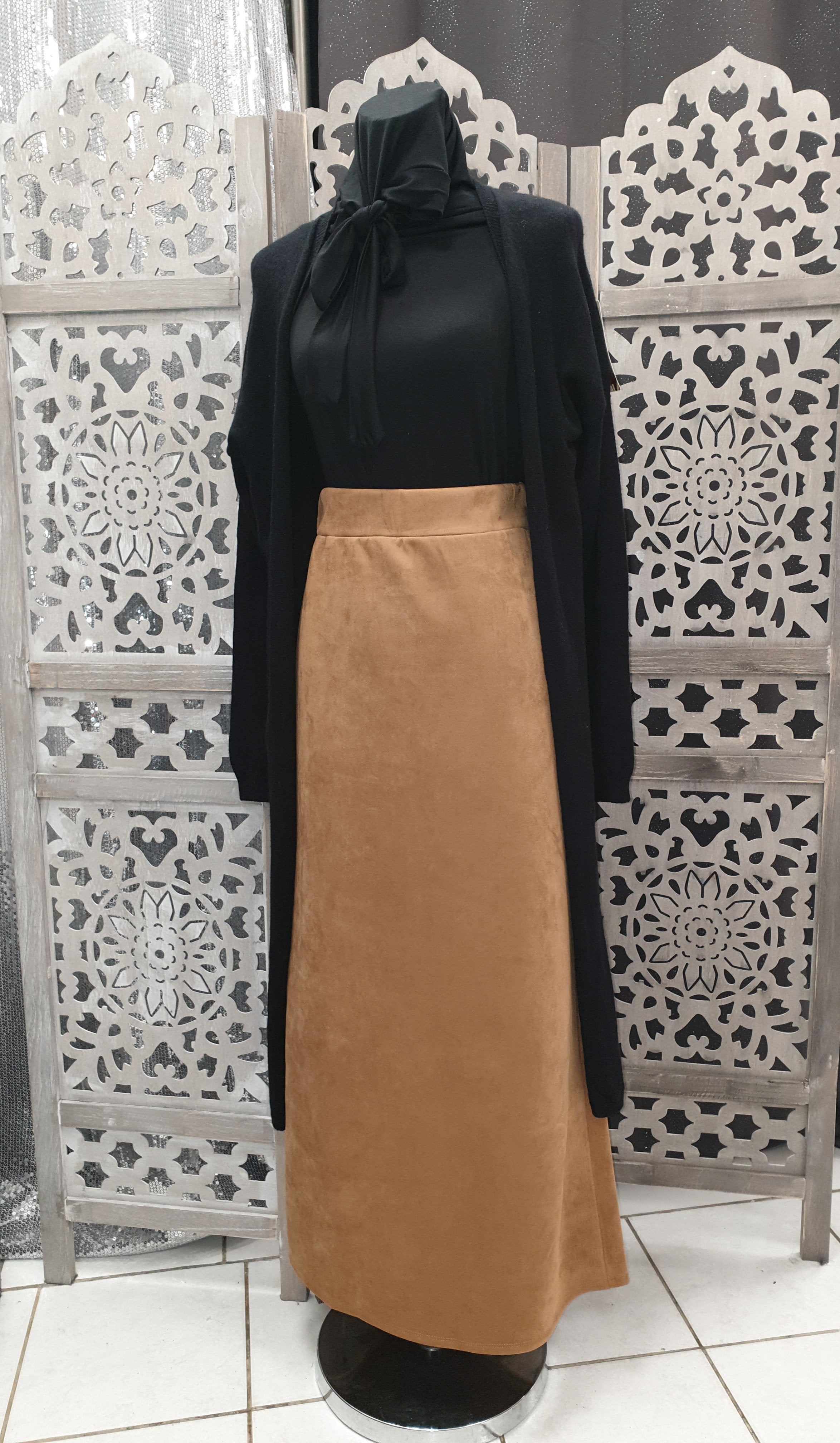 jupe longue beige abaya hijab tunique jilbeb mode modeste fashion boutique musulmane femmes voilées