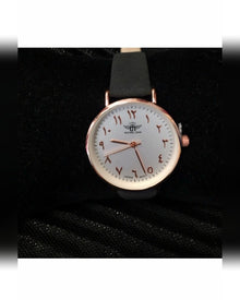 montre très élégante noir abaya hijab tunique jilbeb mode modeste fashion boutique musulmane femmes voilées