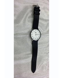montres très élégante abaya hijab tunique jilbeb mode modeste fashion boutique musulmane femmes voilées