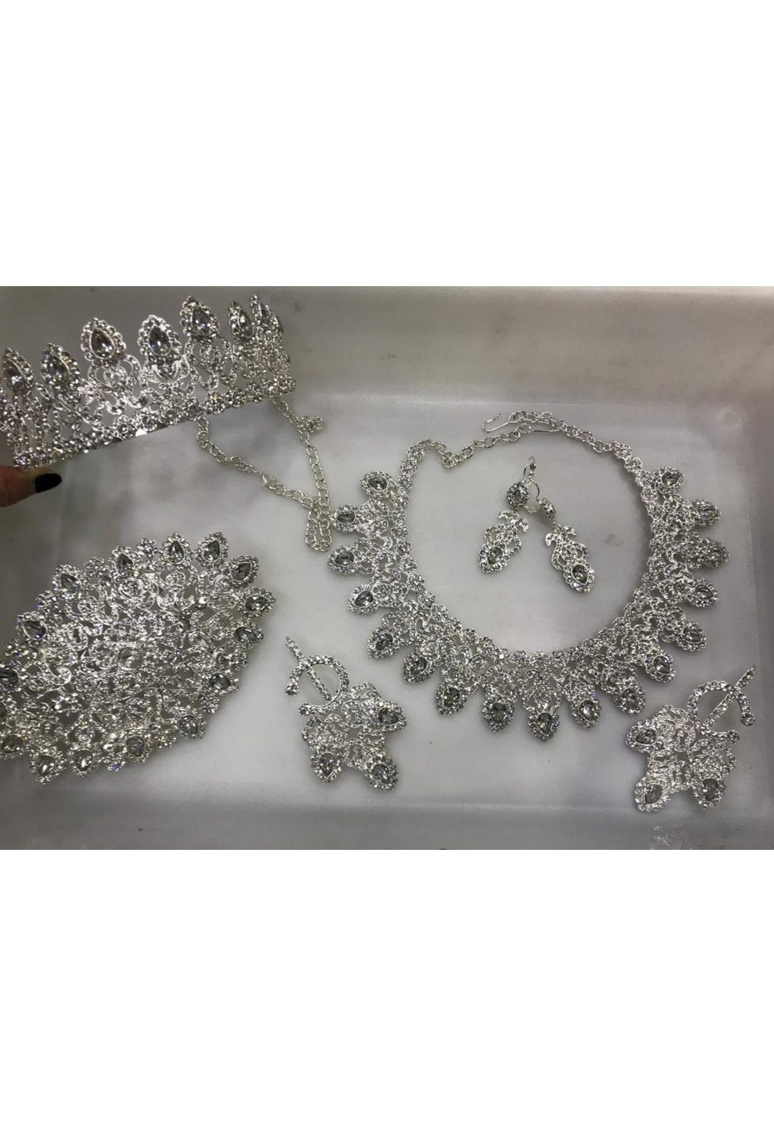 bijoux ensemble argent abaya hijab tunique jilbeb mode modeste fashion boutique musulmane femmes voilées