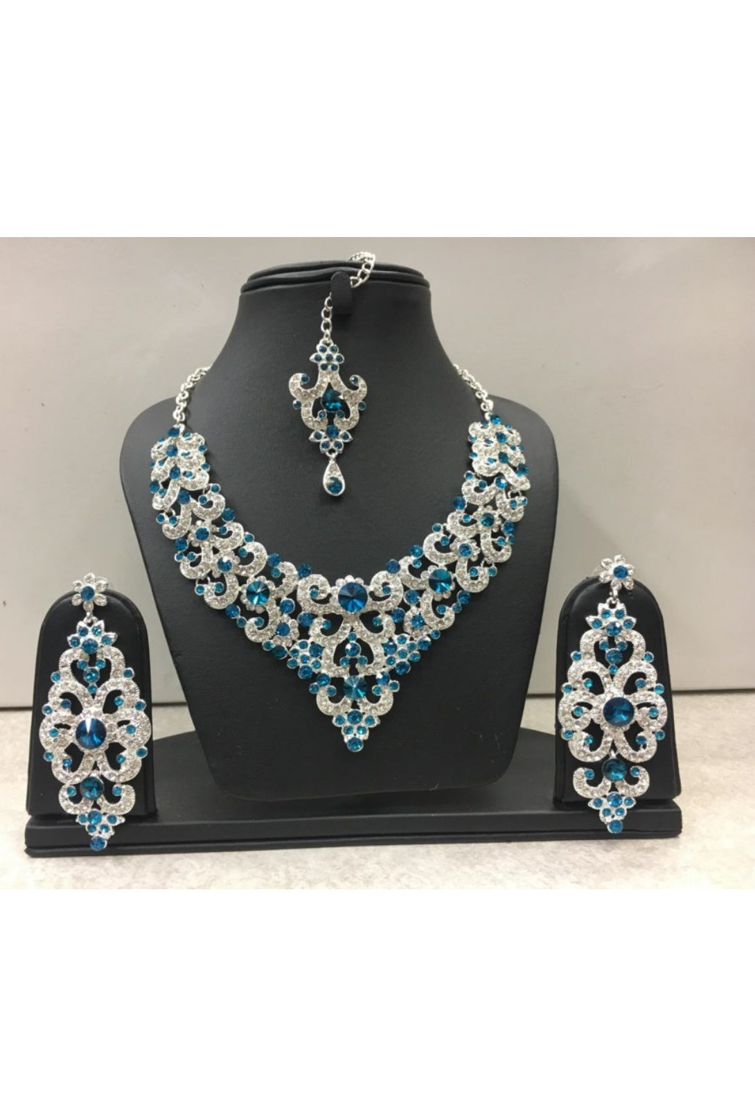 PARURE BIJOUX INES