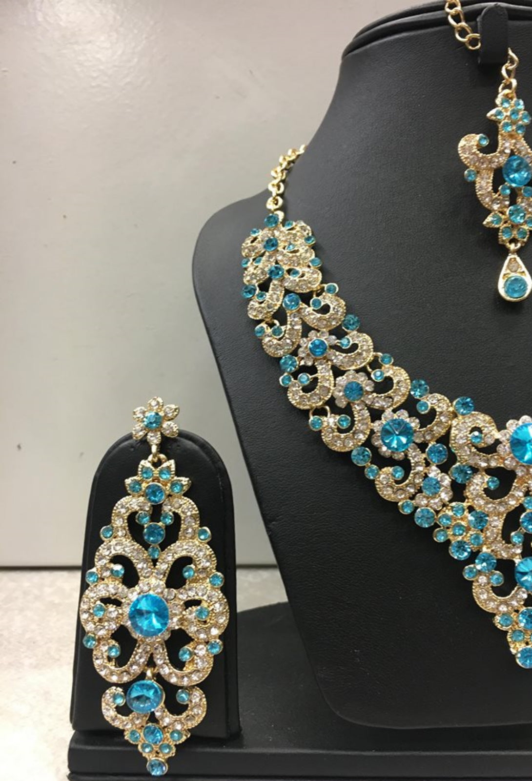 PARURE BIJOUX INES