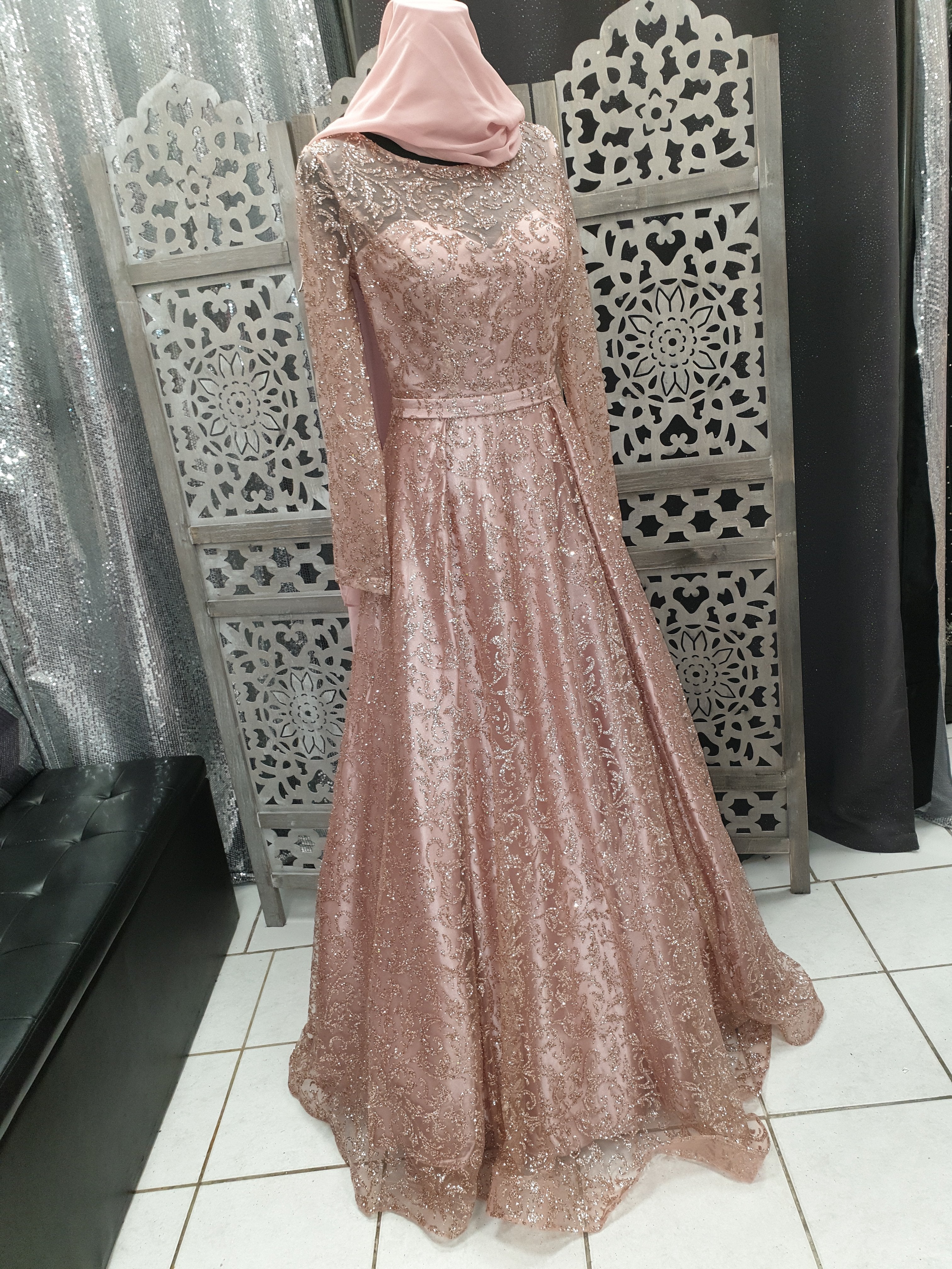 Robe de soirée NAJAH  pailleté Doré Rose - Tendance Hijab