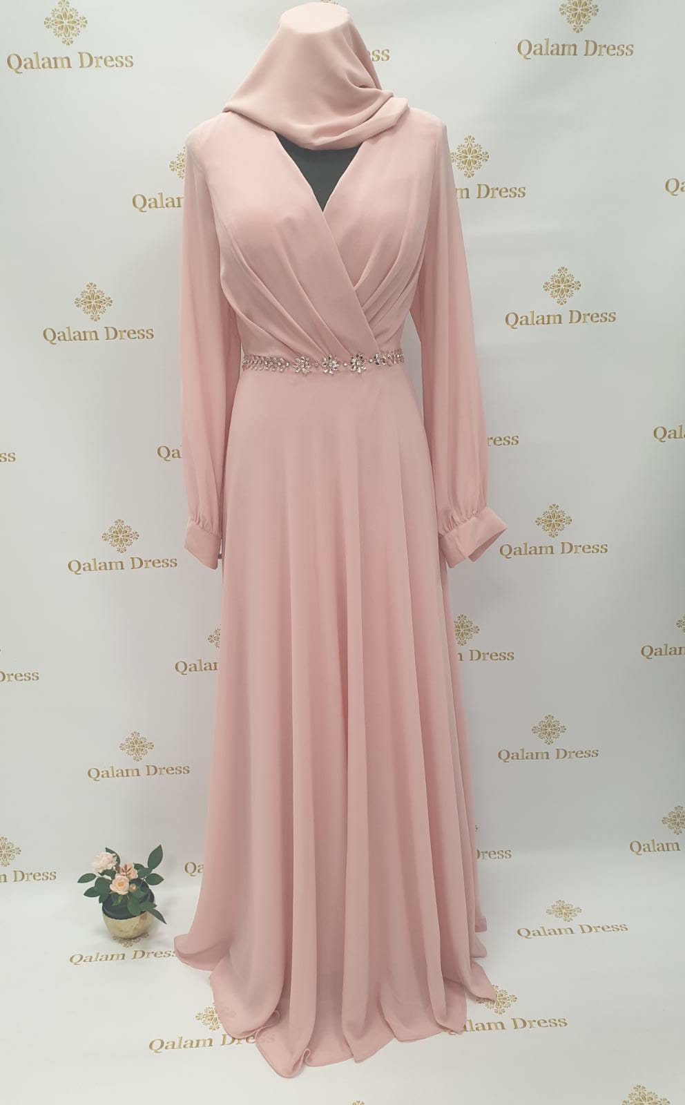 Robe mariage soirée mariage abaya hijeb hijab tunique jilbeb mode modeste fashion qalam dress boutique musulmane femme voilées hijab france robe abaya blanche