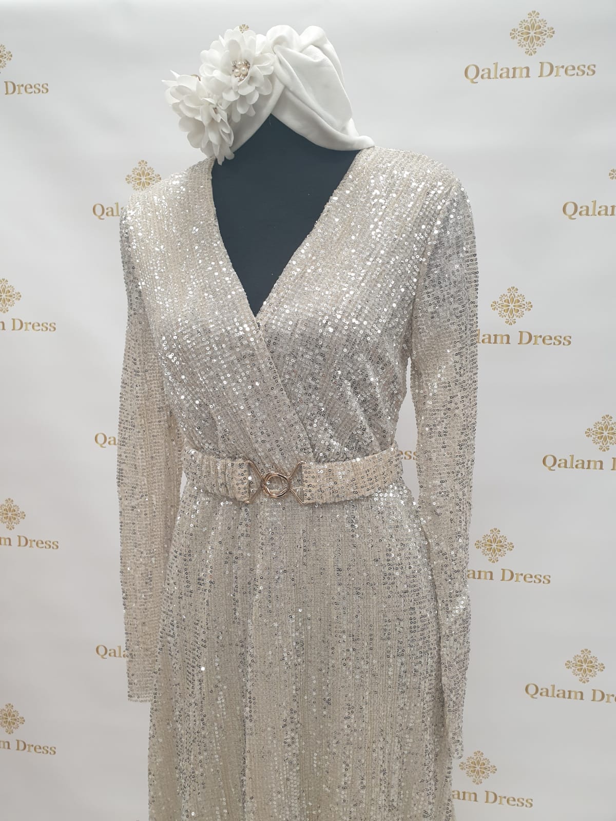 Robe de soirée mariage manches longues abaya hijeb hijab tunique jilbeb mode modeste fashion qalam dress boutique musulmane femme voilées hijab france robe abaya blanche