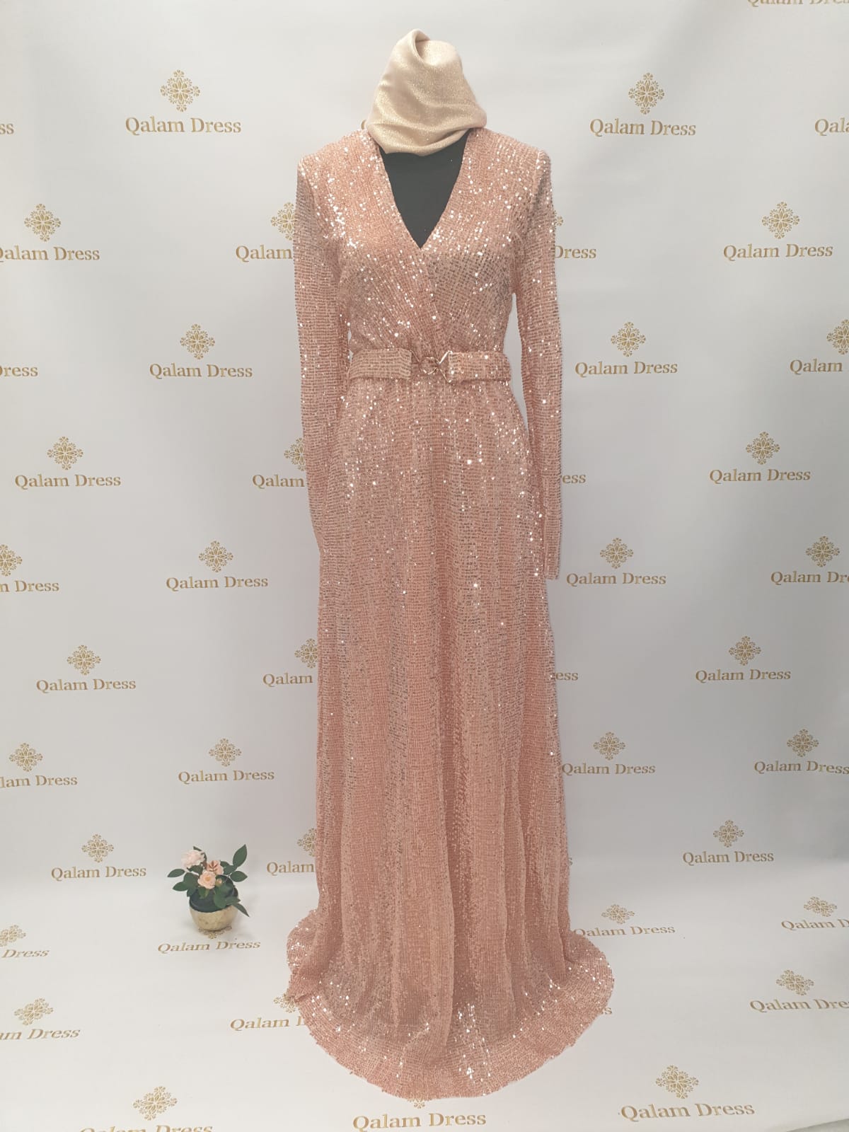 Robe soirée mariage rose argent strass abaya hijeb hijab tunique jilbeb mode modeste fashion qalam dress boutique musulmane femme voilées hijab france robe abaya blanche