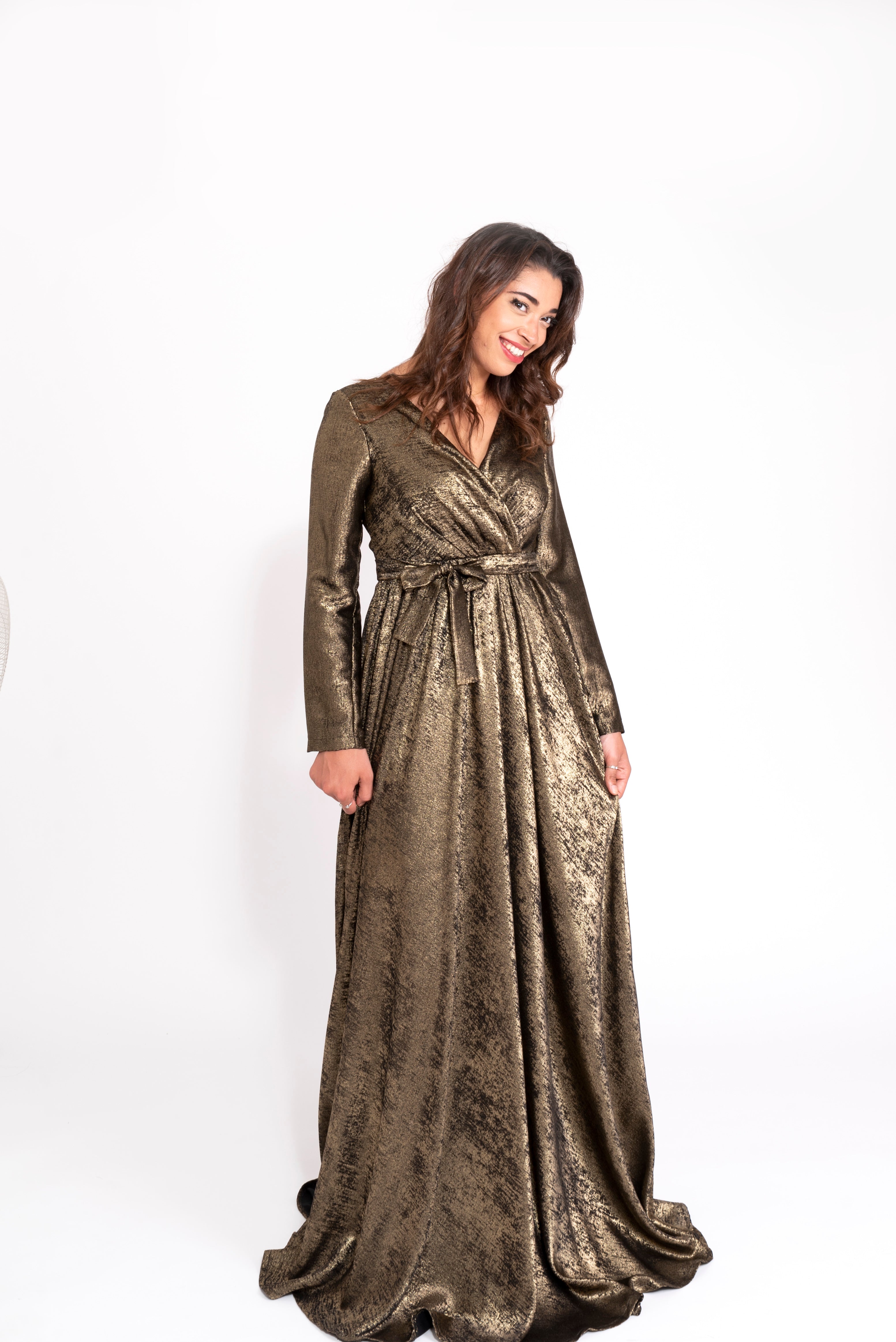 Robe du Soir Shiny Création Satin Noir Dorée - Tendance Hijab