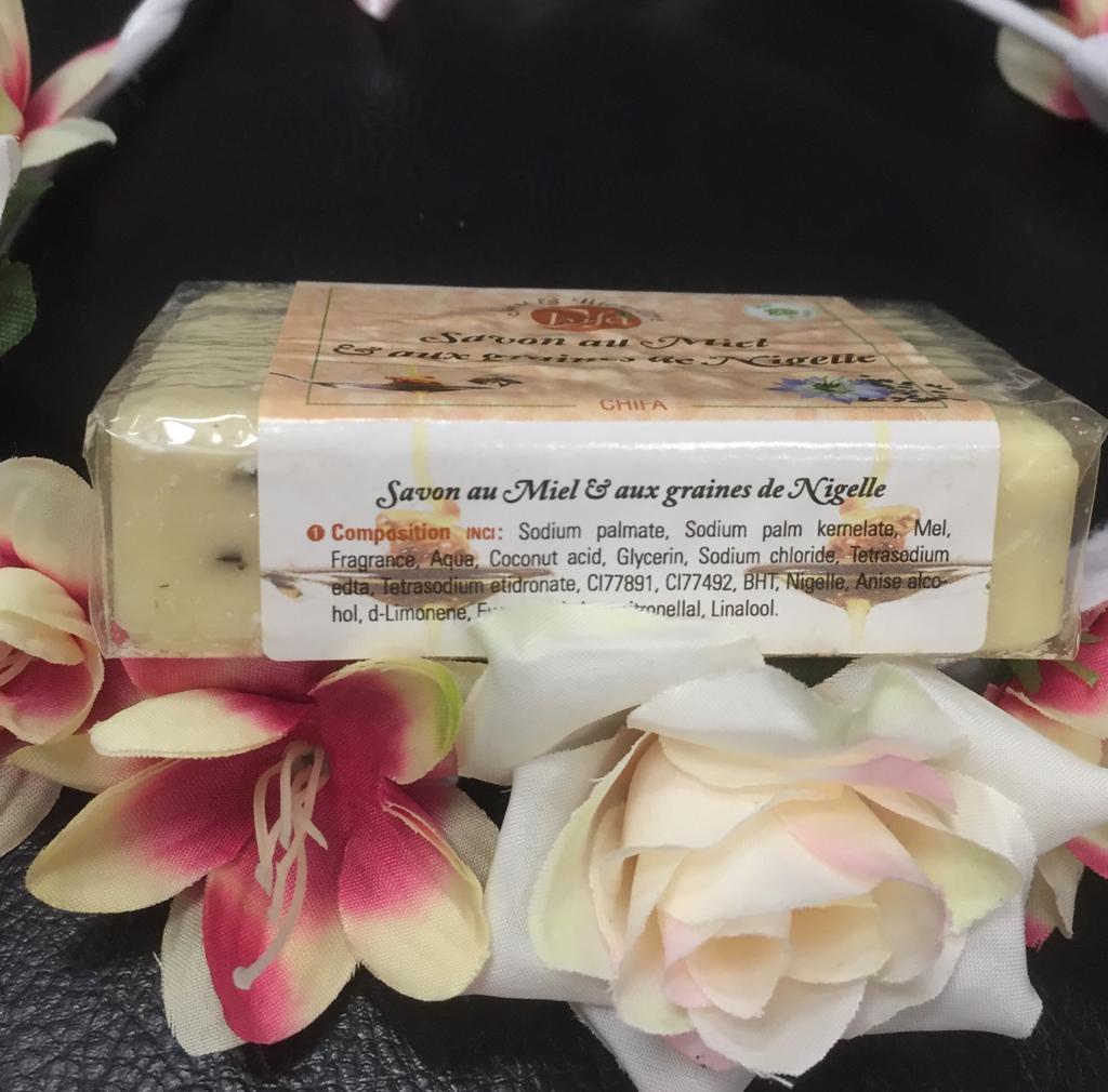 SAVON au Miel et Aux graines de Nigelle